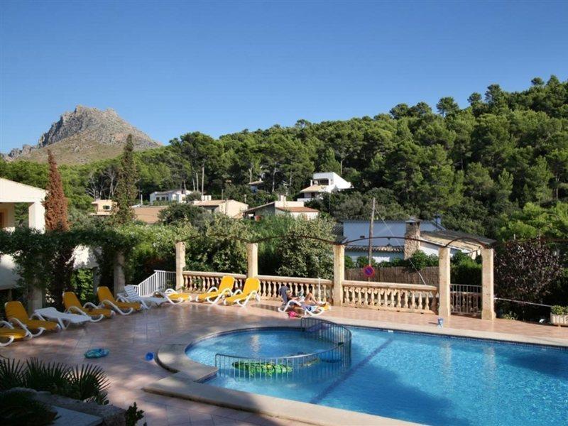 Pinos Altos Apartments Cala de Sant Vicenc Екстериор снимка