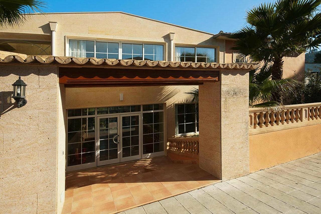 Pinos Altos Apartments Cala de Sant Vicenc Екстериор снимка
